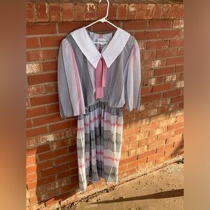 Carriage court dress vintage size 18